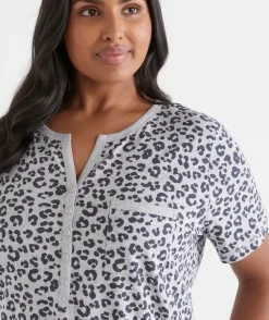 Animal Print Short Sleeve Nightie