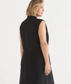 Collared Longline Vest - Black