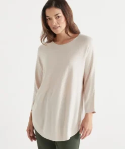 Curved Hem Crew Neck Jumper