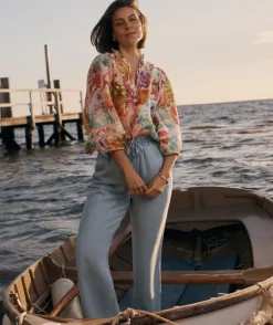 Floral Brights Trim Neck 3/4 Sleeve Linen Top