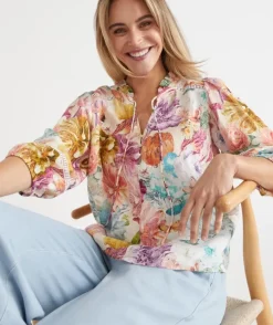 Floral Brights Trim Neck 3/4 Sleeve Linen Top