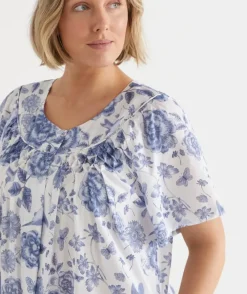 Floral Toile Short Sleeve Housecoat Robe