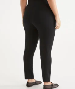 Textured Tapered Leg Jogger